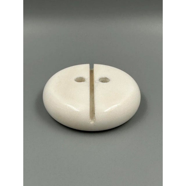 Postmodern Pen Holder in Carrara Marble in Up & Up, Italy, 1970s For Sale - Image 3 of 8