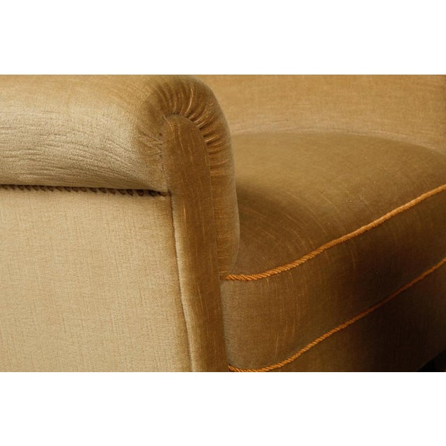 Vintage, design. A set of two large armchairs made in Germany in the 1940s. Excellent original condition. The velvet cover...