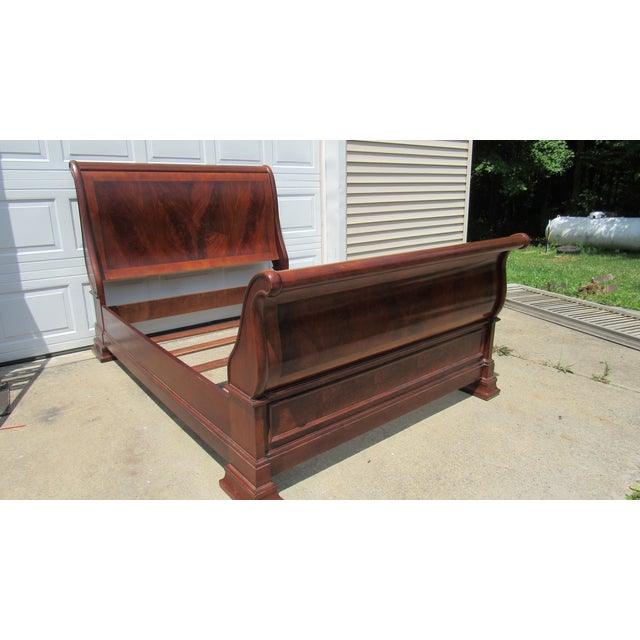 Item: Lane Bed Details: Signed Lane Great Designer Look/Quality Piece Great Design/Sleigh Bed Cherry Nice Look...