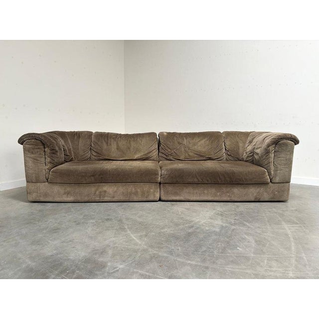 Mid century modular sofa from the 1970s by Rolf Benz. 2 Elements, upholstered in its original fabric. Sofa is in a good...