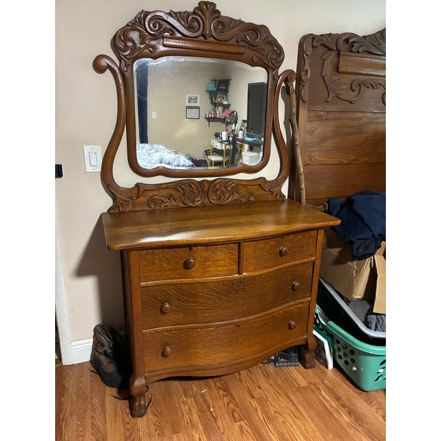 1895 Museum-Quality Quarter-Sawn Tiger Oak 4-Piece Bedroom Suite – Documented Provenance For Sale In Tampa - Image 6 of 17