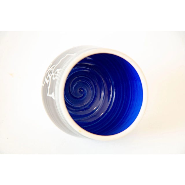 Black, White and Cobalt Blue Ceramic Abstract Bowl Signed Goldenberg For Sale - Image 9 of 11