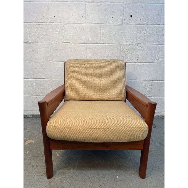 Mid-Century Modern Mid-Century Lounge Chair and Matching Ottoman by Dyrlund For Sale - Image 3 of 18