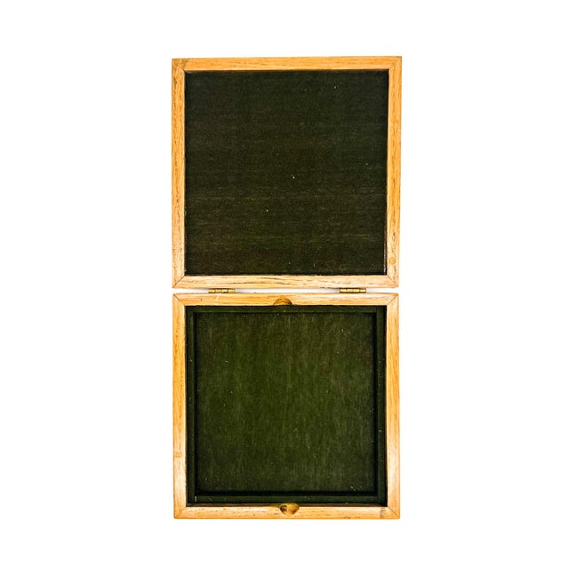 Wood Mid-Century Modern Brass Tic-Tac-Toe Game Set in Wood Box – Hollywood Regency / Desk Accessory For Sale - Image 7 of 13