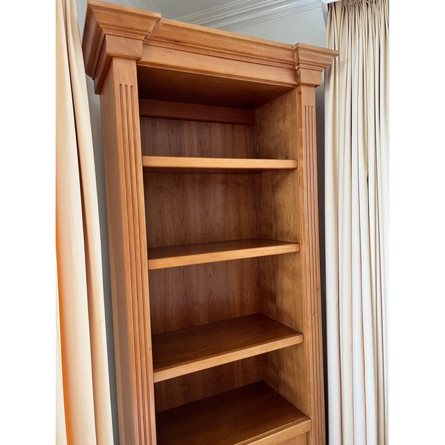 Large Architectural Executive Office Suite – Desk + Dual Display Towers + Matching Cabinet For Sale - Image 18 of 18