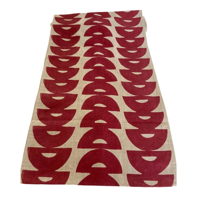 Molly Mahon "Luna" Linen Block Print Runner in Cranberry For Sale