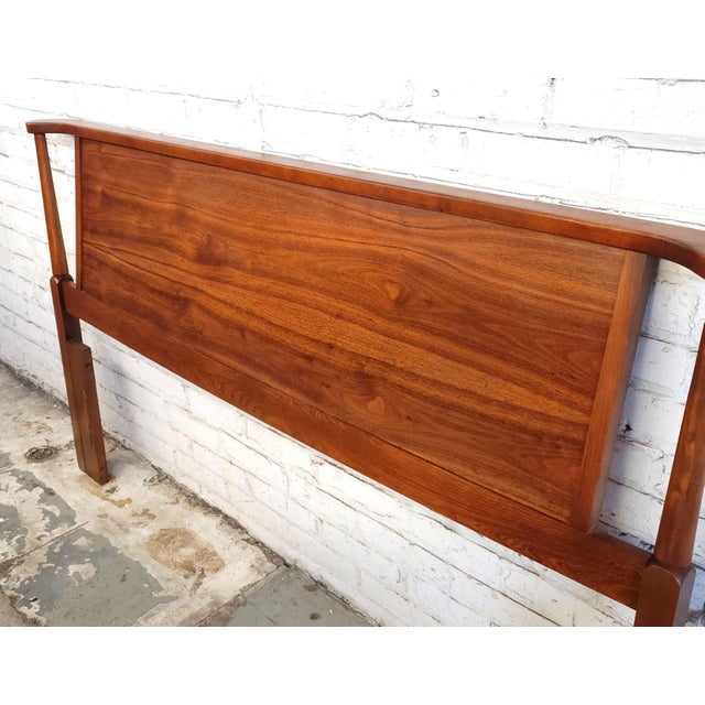 Broyhill Slick Restored Walnut Original Mid Century Modern Queen Headboard For Sale - Image 4 of 7