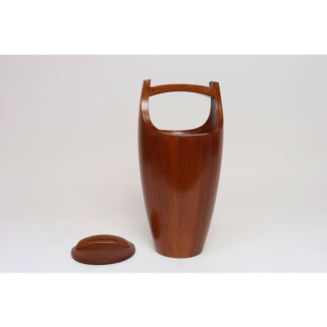 Danish Modern Staved Teak "Congo" Ice Bucket by Jens Quistgaard for Dansk For Sale In New York - Image 6 of 18