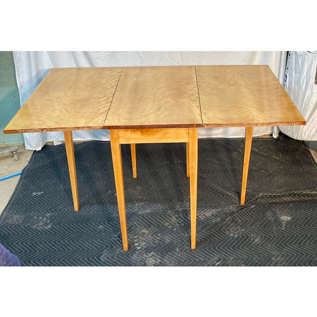 Curly/Tiger Maple Pennsylvania Bench Made Vintage Double Gate Leg Table For Sale - Image 15 of 18