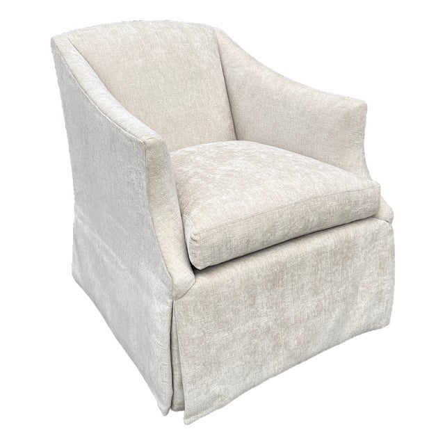 Lee Industries Performance Traditional Swivel Chair For Sale