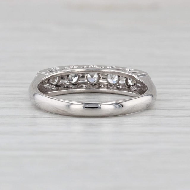 Modern Vintage 0.21ctw Diamond Wedding Band 14k White Gold 5-Stone Size 8.25 For Sale - Image 3 of 8