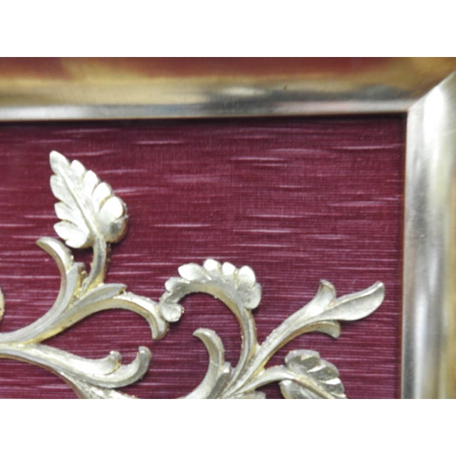 1950s LaBarge Mirrors of Michigan Red Velvet With Gold Gilded Birds Mirror For Sale - Image 5 of 10