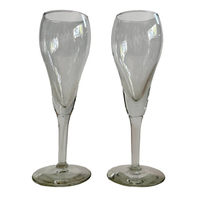 Vintage Tulip Shaped Champagne Flutes Handmade Blown Glass - Set of 2 For Sale