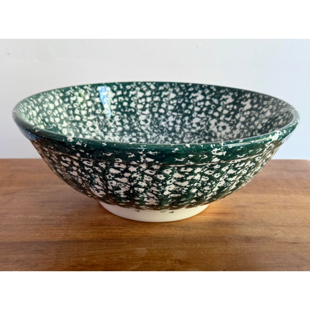 Late 20th Century Vintage Italian Green Spongeware Bowl Pair For Sale - Image 5 of 9
