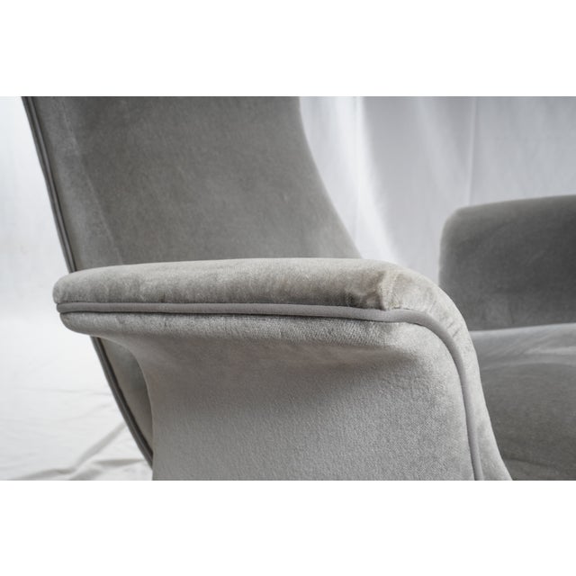 Vladimir Kagan Ondine Chair From Holly Hunt For Sale - Image 10 of 10