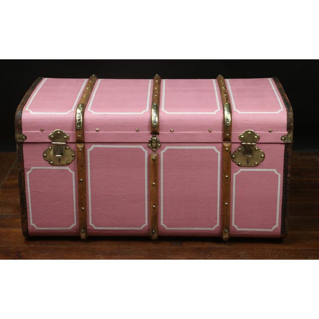 Pink Curved Mail Trunk, 1920s For Sale - Image 9 of 9