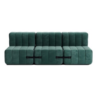 Curt Modular Set - Flexible 3-Seater - Barcelona - Serpentine - V3347/39 (Green) by Ambivalenz, Set of 6 For Sale
