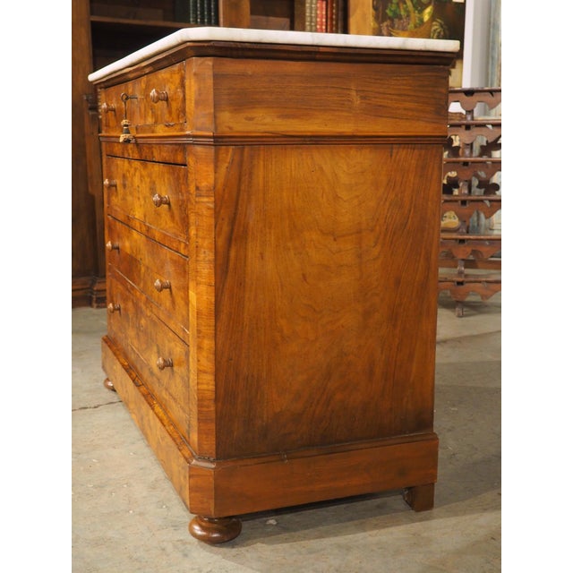 Antique French Burl Walnut Louis Philippe Style Commode White Carrara Marble Top, Late 1800s For Sale - Image 17 of 18