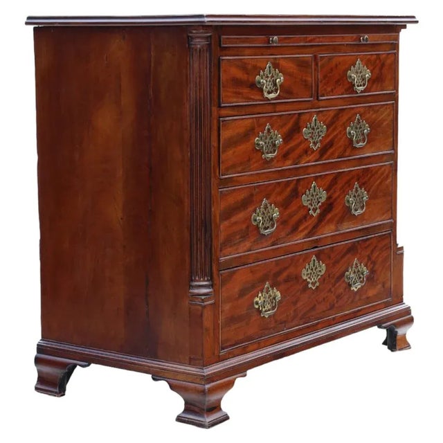 Antique, fine-quality late 18th Century Georgian mahogany bachelor's chest of drawers with brushing slide. This chest,...
