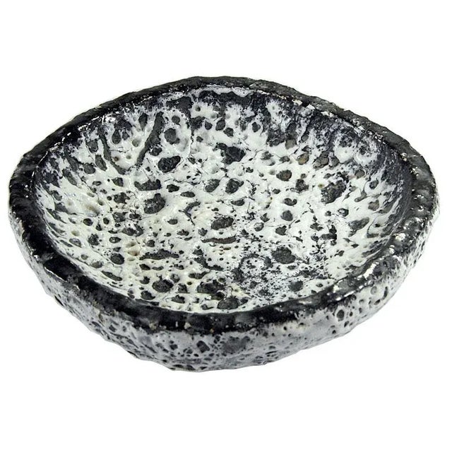 Mid-Century French Brutalist Ceramic Dish, 1960s. For Sale - Image 9 of 9