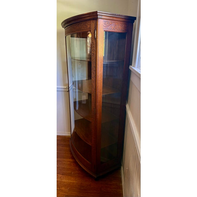 Late 19th Century Tiger Oak Curved Glass China Cabinet For Sale - Image 10 of 12