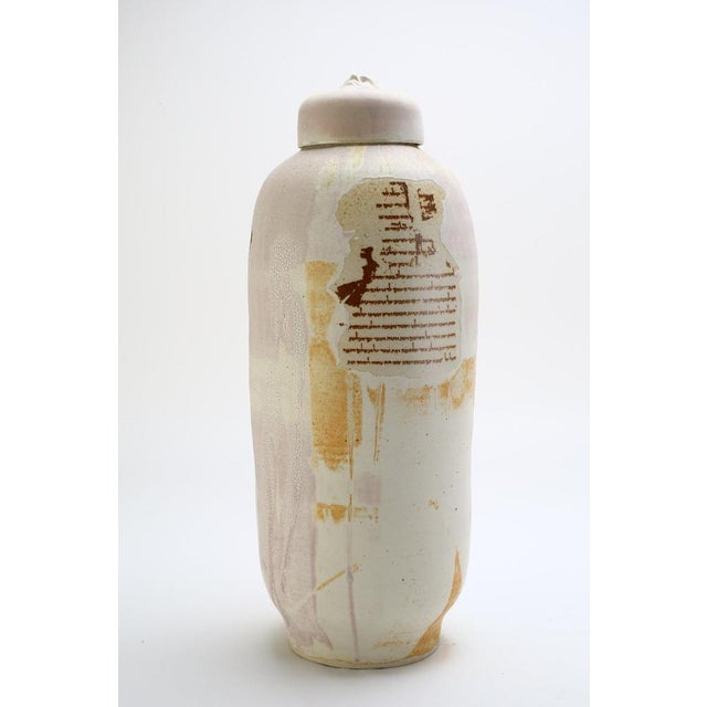 Scroll jar by caspi ceramics nl dimensions: w 29 x d 29 x h 71 cm. Materials: porcelain, glaze, iron underglaze prints,...