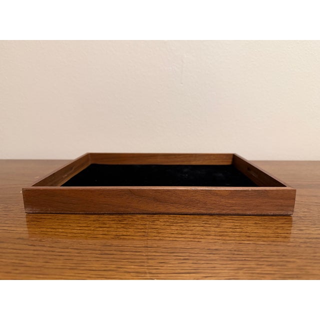 1970s Vintage Genuine Incolay Stone Dogs Playing Poker Jewelry Chest Walnut Box With Tray For Sale - Image 5 of 7