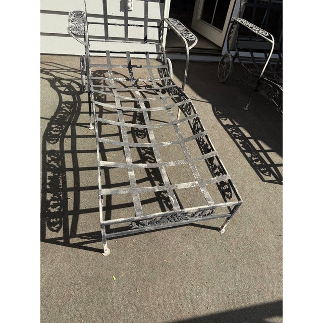 Pair of Vintage Molla Cast Aluminum Chaise Lounges For Sale In Los Angeles - Image 6 of 15