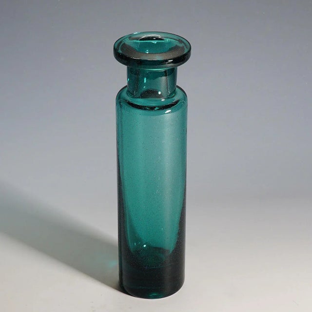 Mid-Century Modern Vintage Petrol Colored Glass Vase by Ichendorfer Glassworks Ca. 1960s For Sale - Image 3 of 7