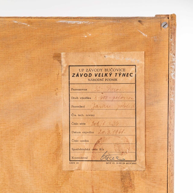 Vintage Red Door Wardrobe from Up Zavody, 1960s For Sale - Image 10 of 11