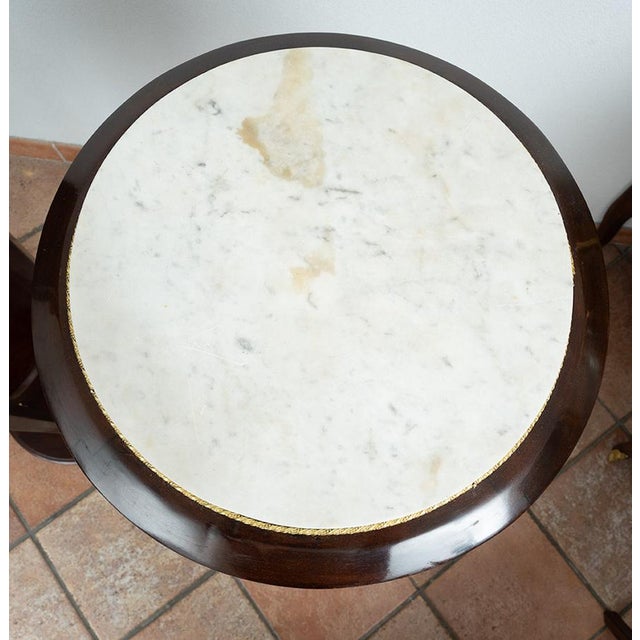 Antique Napoleon III Pedestals in Mahogany with Marble Tops, France, 19th Century, Set of 2 For Sale - Image 3 of 6
