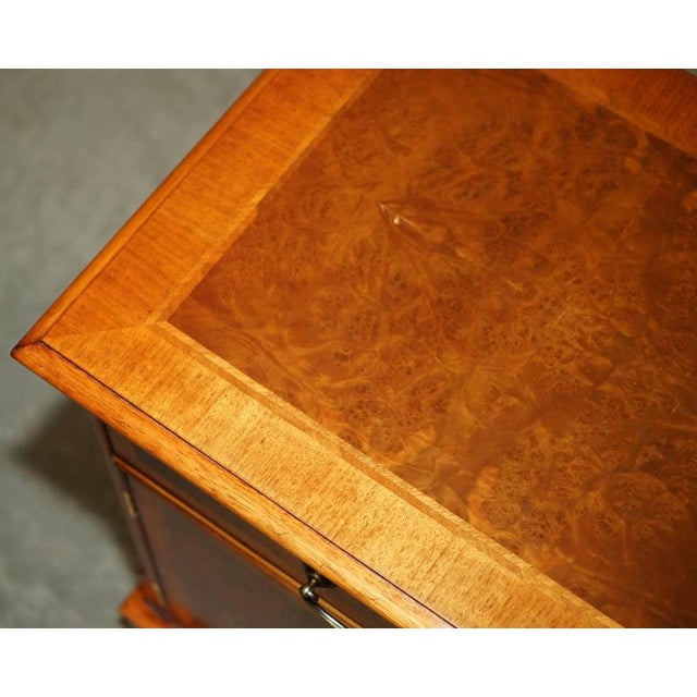 Burr Walnut Nightstands, Set of 2 For Sale - Image 6 of 18