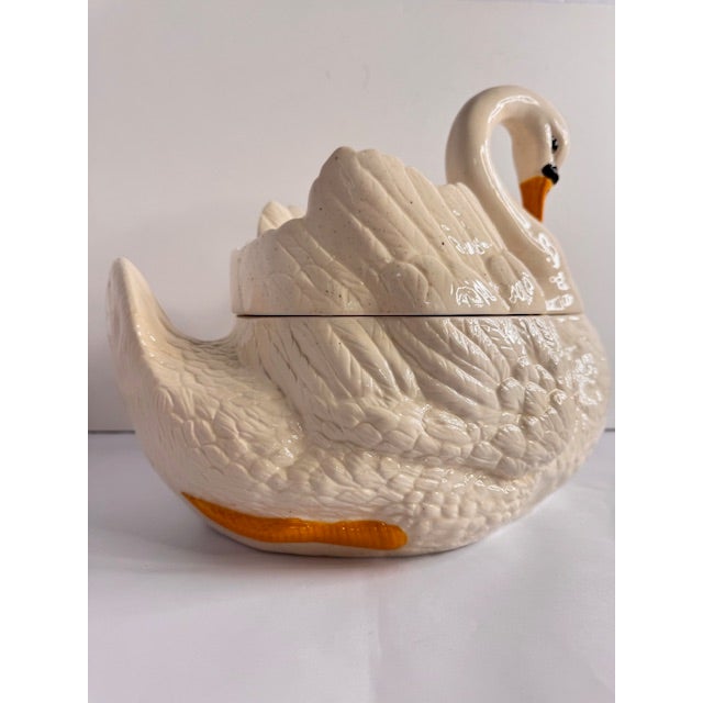 Vintage Ceramic Swan Soup Tureen With Coordinating Ladle – Cream Speckled Glaze, Cottage Farmhouse Serveware For Sale In Savannah - Image 6 of 18