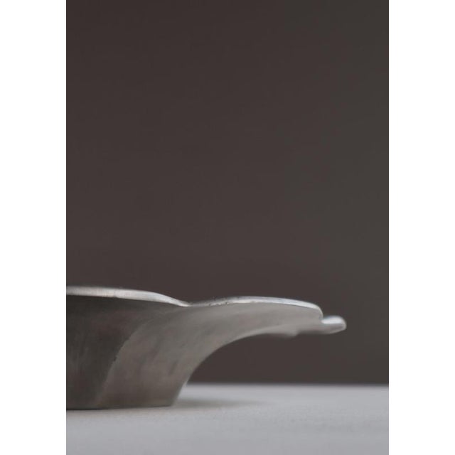 1930s Swedish Grace Pewter Scalloped Bowl by Estrid Ericson for Svenskt Tenn, 1933 For Sale - Image 5 of 11