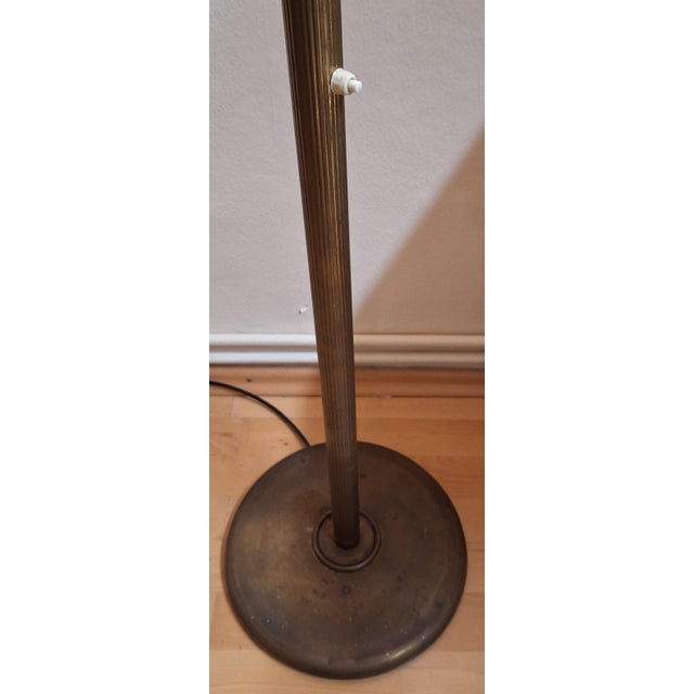 Mid-Century Floor Lamp with Brass Base and Cream-Colored Raffia Shade, 1960s For Sale - Image 10 of 13