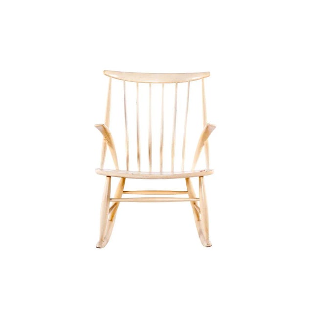 Mid-Century Modern Rocking Chair by Illum Wikkelsø for Niels Eilersen For Sale - Image 3 of 6