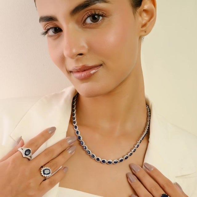 Ink Blue 27.67 Carat Blue Sapphire & Diamond Luxury Art Deco Necklace by VRJewels in 14k Gold For Sale - Image 8 of 16