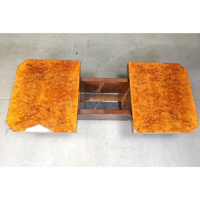 Hollywood Regency Hidden Bar Coffee Table, 1970s, in Good conditions. Designed 1970 to 1979