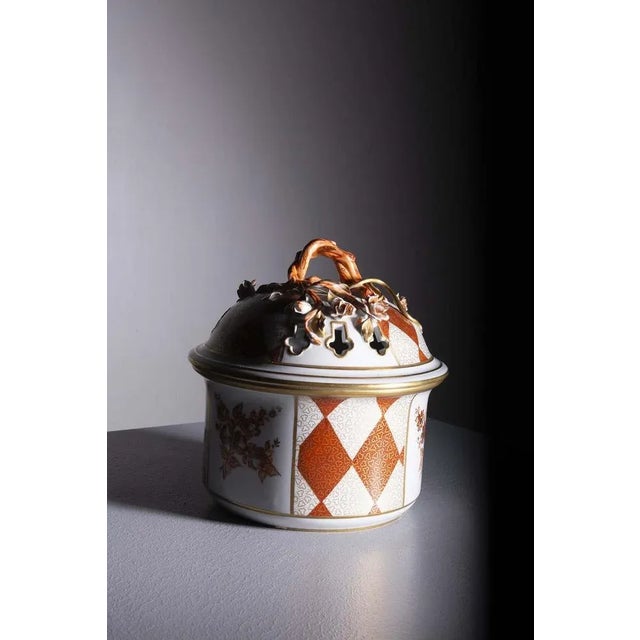 Ceramic Hand-Painted Porcelain Biscuit Jar from Sèvres, 1900s For Sale - Image 7 of 10