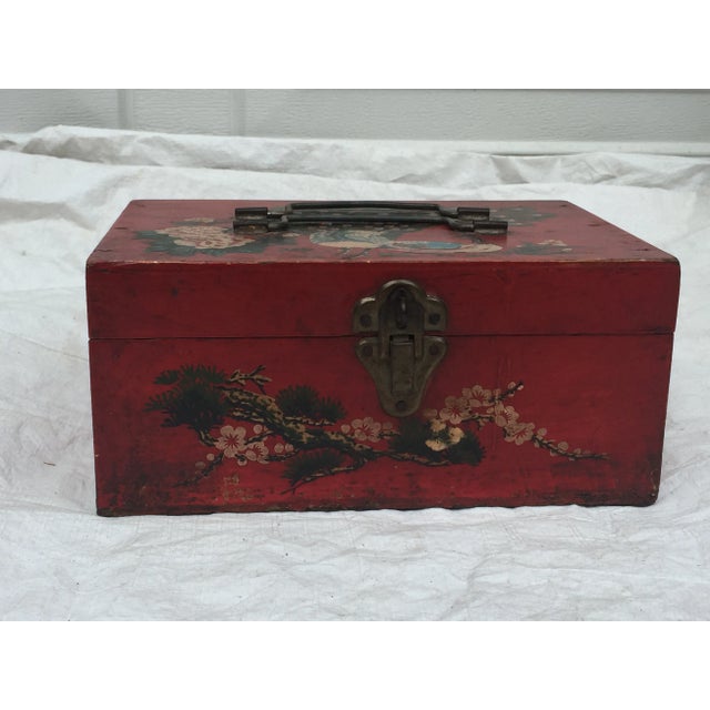 Asian Hand-Painted Vintage Keepsake Box For Sale - Image 5 of 8