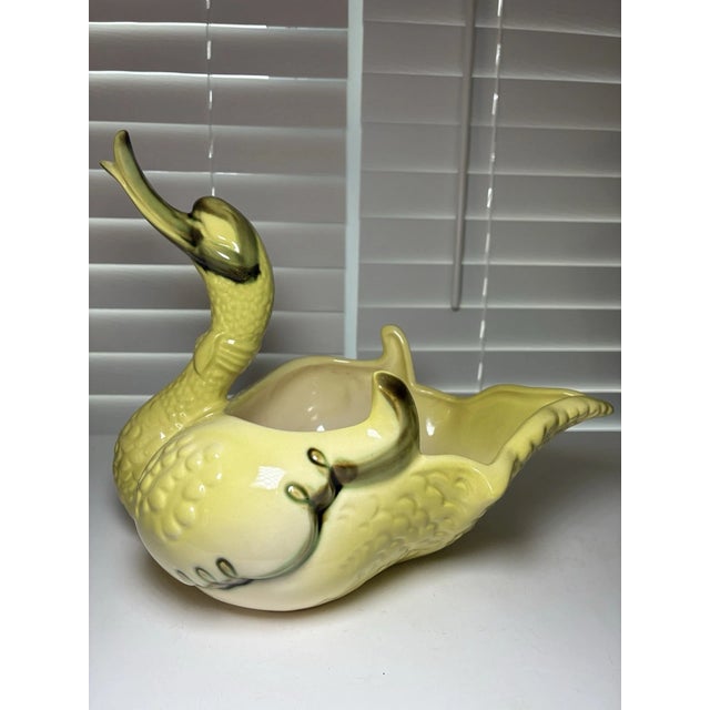 Shabby Chic Vintage Hull Usa #69 Pottery ~ Large & Small Swan Planter- Set of 2 For Sale - Image 3 of 10