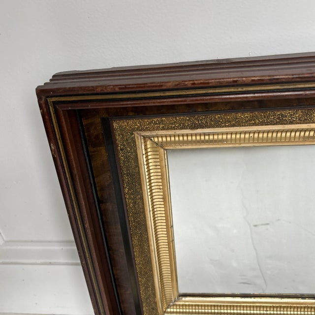 Attractive designer’s mirror. Great accent piece for any room.