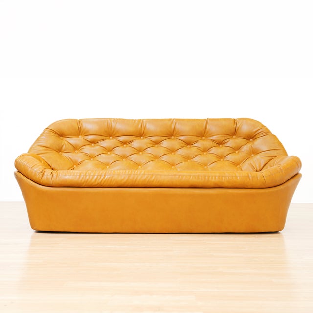 Sculptural 1970s Tufted Camel Lounge Chair & Sofa Set For Sale - Image 15 of 18