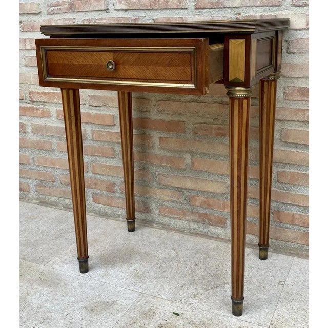 Neoclassical Mahogany Side Table with Fluted Legs and Green Marble, 1920s For Sale - Image 9 of 12