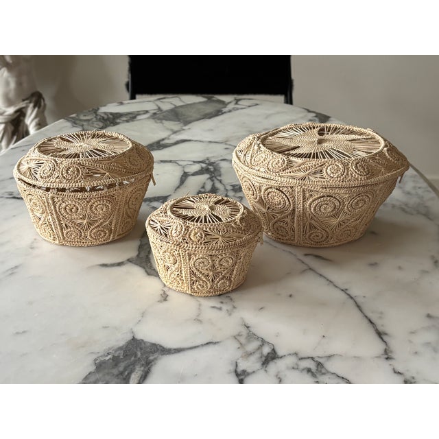 Vintage Coastal Palm Beach Style Handwoven Nesting Baskets - Set of 3 For Sale - Image 14 of 18