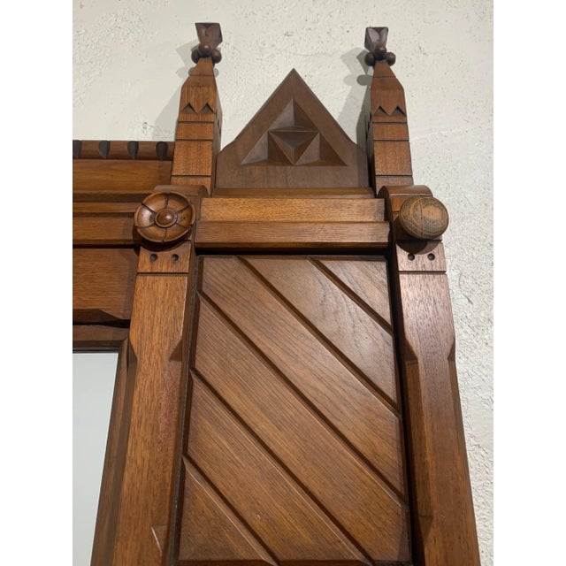 Beautiful walnut victorian East Lake hall tree. In wonderful condition.