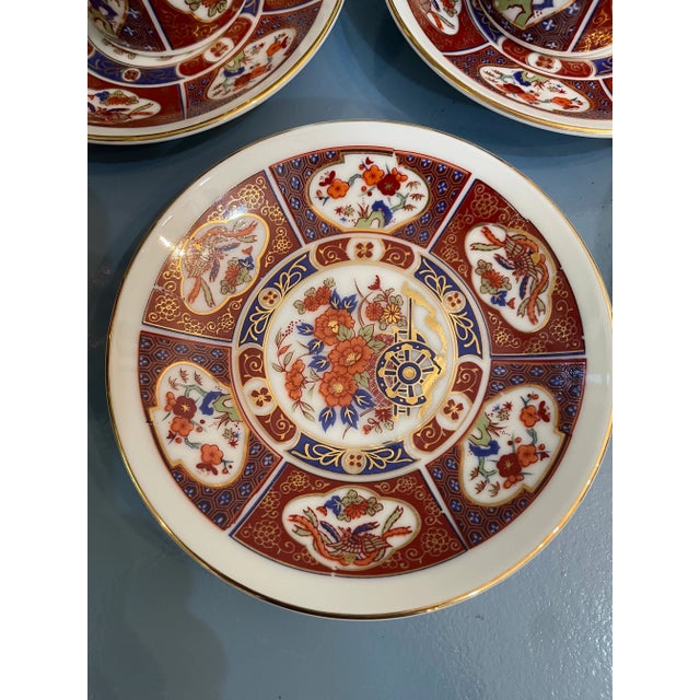 1970s Vintage Pearl China Imari Boxed Tea Set - 10 Pieces For Sale - Image 5 of 8