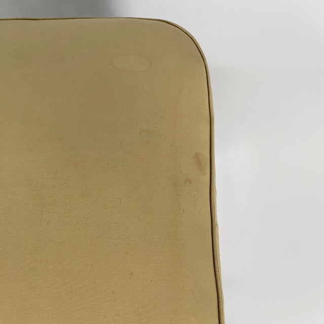 Beige Italian Art Deco Pouf in Wood and Beige Satin, 1940s For Sale - Image 8 of 13