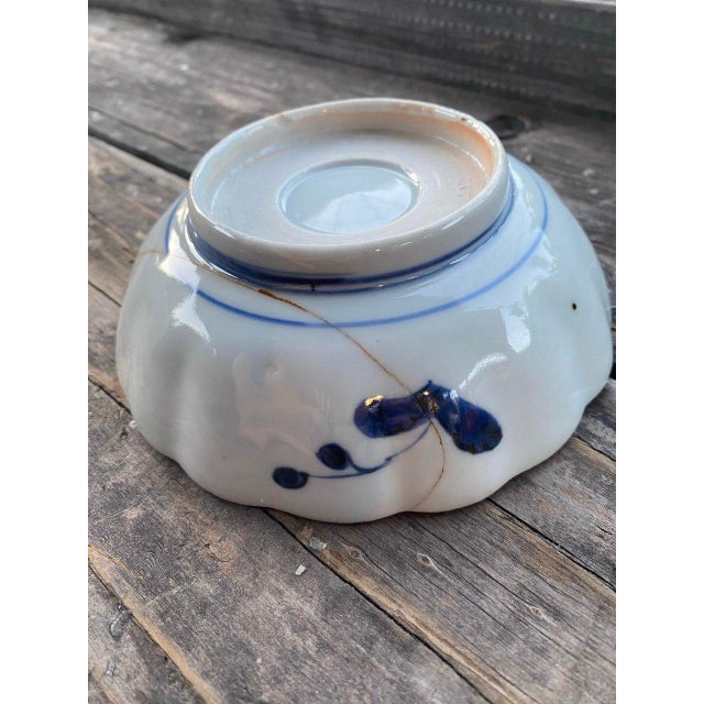 Antique Japanese Arita Imari Scalloped Porcelain Bowl – Hand Painted Blue & Iron Red For Sale - Image 13 of 13