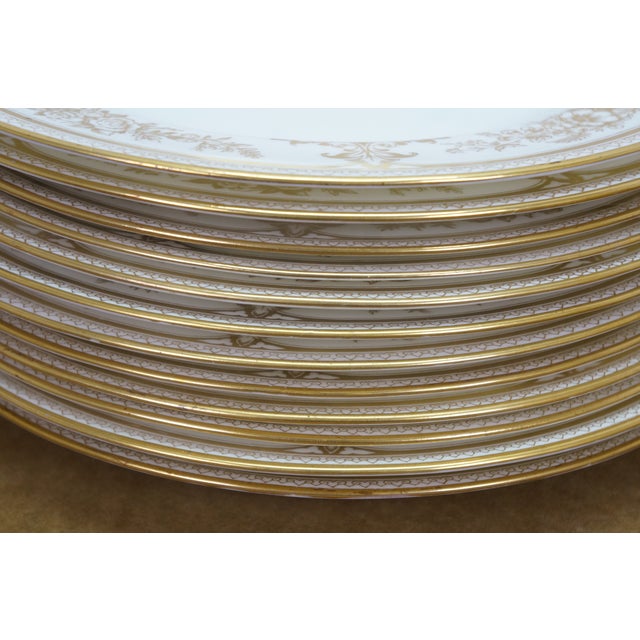 Vintage Wedgwood X2830 Gilt Gold Floral Acanthus Leaf Dinner Plates 11" - Set of 12 For Sale - Image 11 of 11